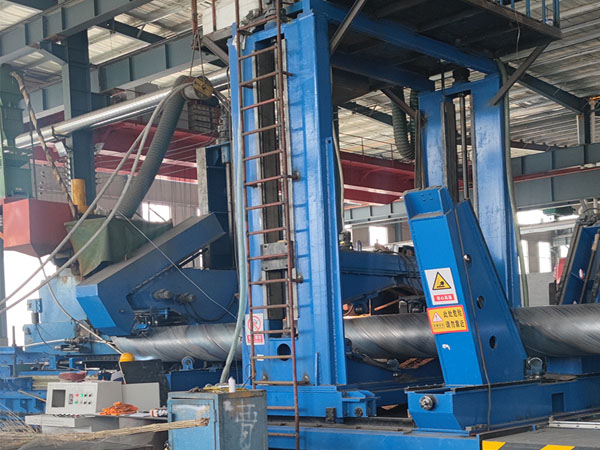 螺旋鋼管生產線